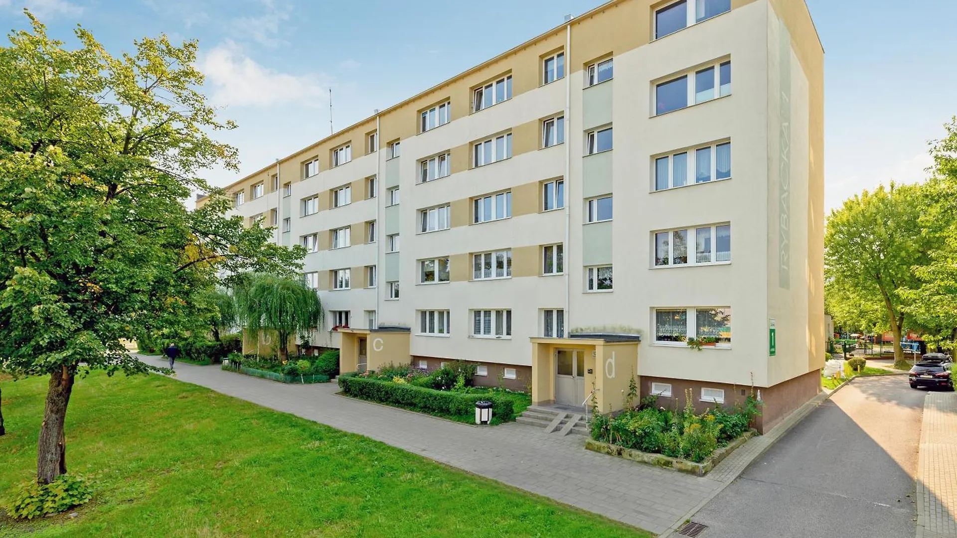 Pokoje Gdansk Zabianka - Gdynska 0*,  Poland